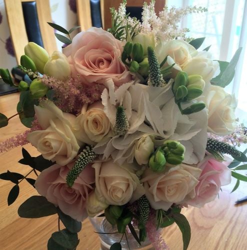 3. Wedding flowers package - Platinum level