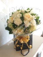 flower aylesbury delivery bouquet fresh towns villages within rose surrounding local luxury surroundi flowers bouquets interested lilies roses pink
