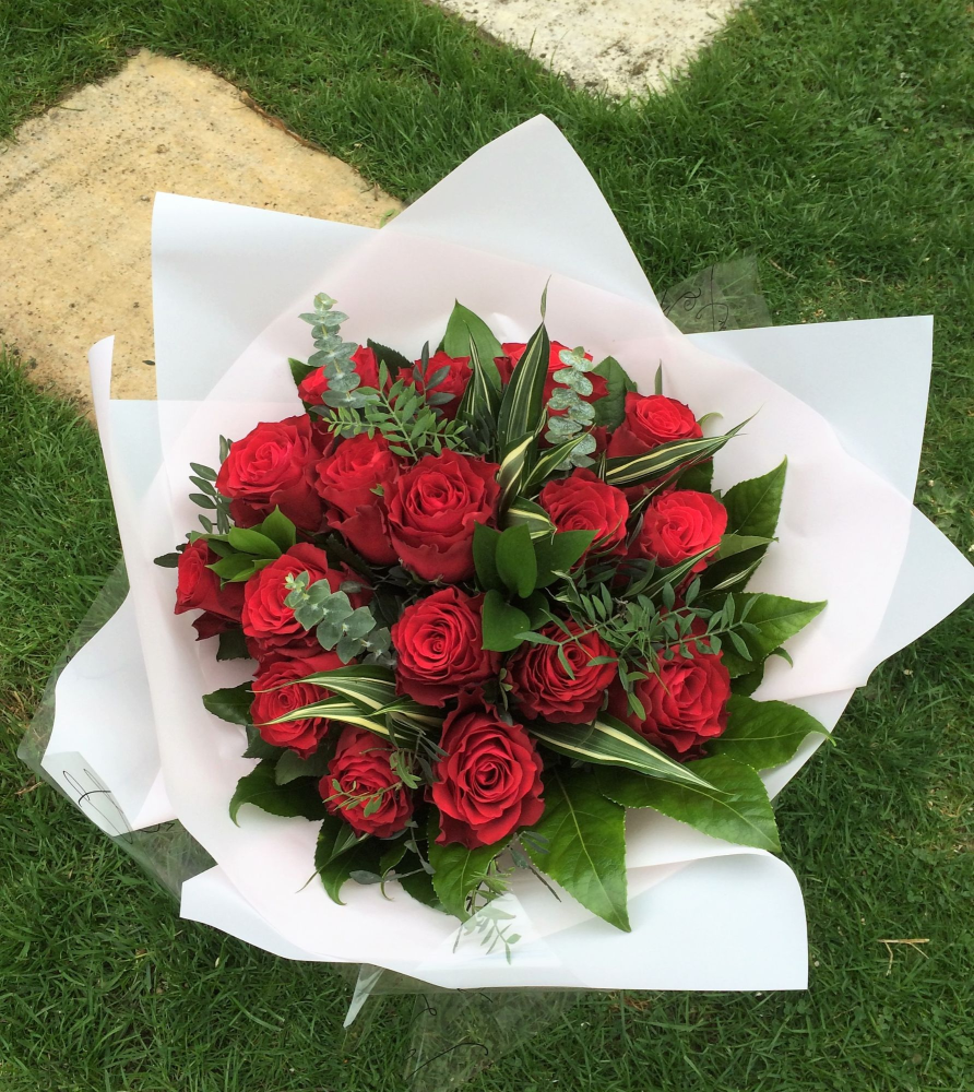 JUST Roses - beautiful luxury Rose bouquet - Choice of Colours - FREE deliv