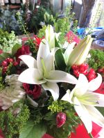 delivery aylesbury bouquet villages towns flower interested surrounding within fresh rose