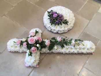 Chrysanthemum based Traditional Cross - available in a choice of colours and sizes - Minimum 48hr notice required