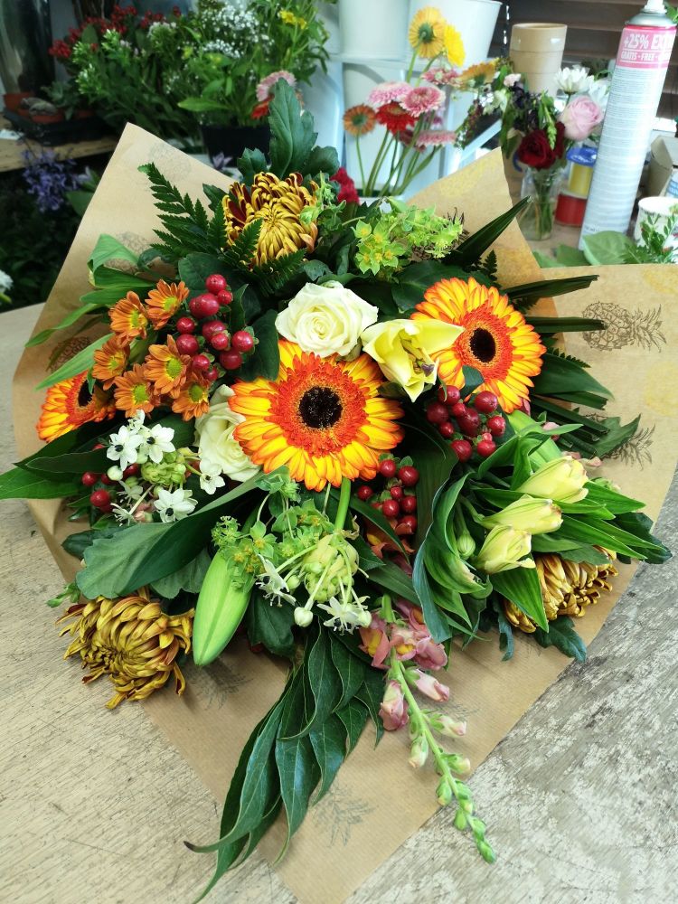 Environmental / Eco friendly Lay Flat Hand Tied Bouquet - choice of colours