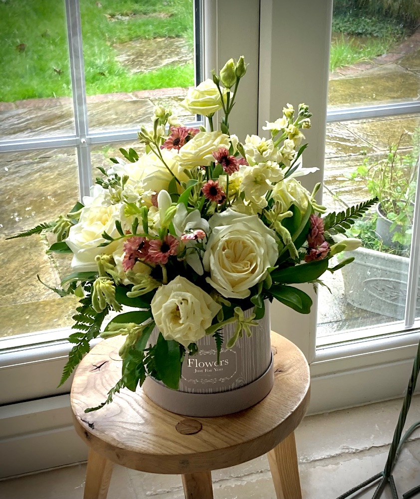 Hat box fresh flower gift arrangements - IN STOCK!