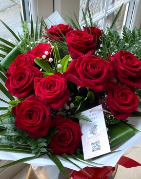 ALL Roses - beautiful luxury Rose bouquet - Choice of Colours - FREE delivery in Aylesbury, local towns and villages