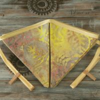 <!-- 013-->Yellow Banner: Hippie Decoration