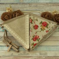 <!-- 024 -->Flower Flags: Country Chic Decoration
