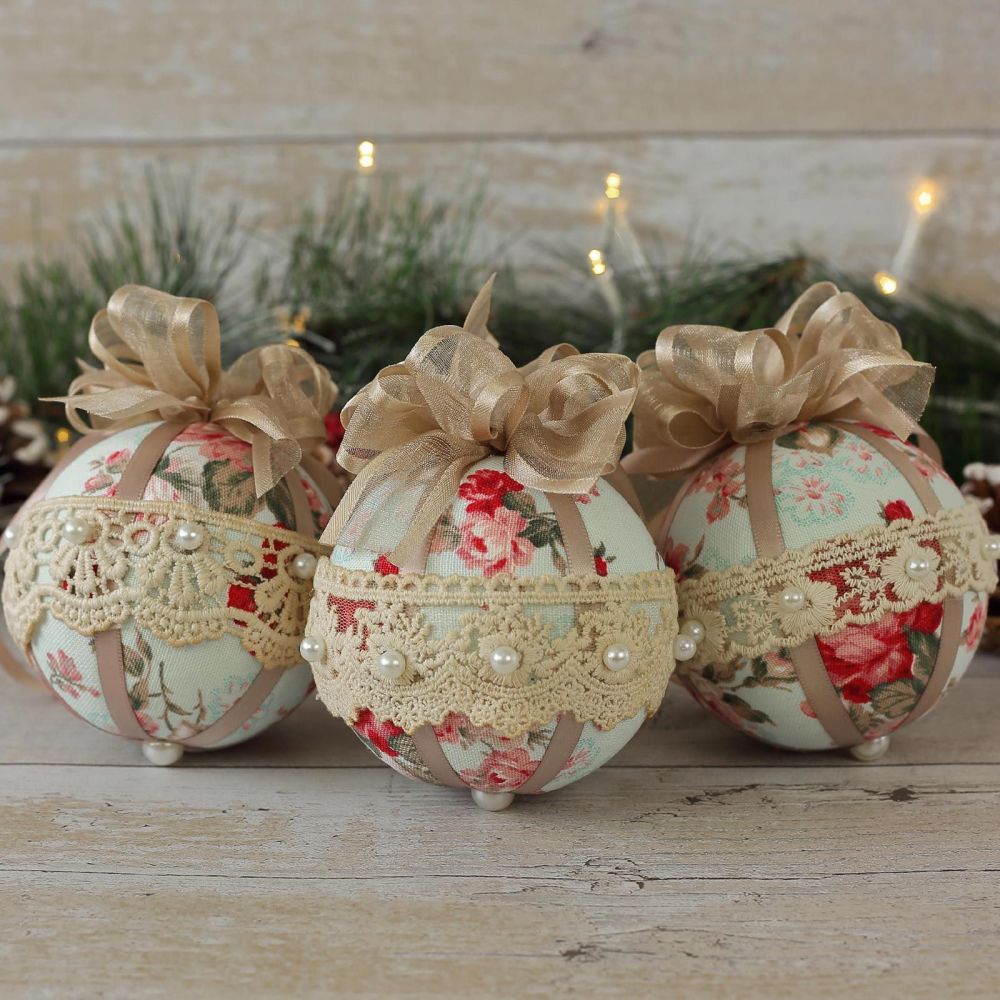 Shabby Chic Ornaments: Duck Egg Blue Christmas Decorations