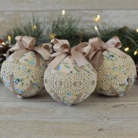 <!-- 017 -->Floral Christmas Decorations: Taupe Baubles