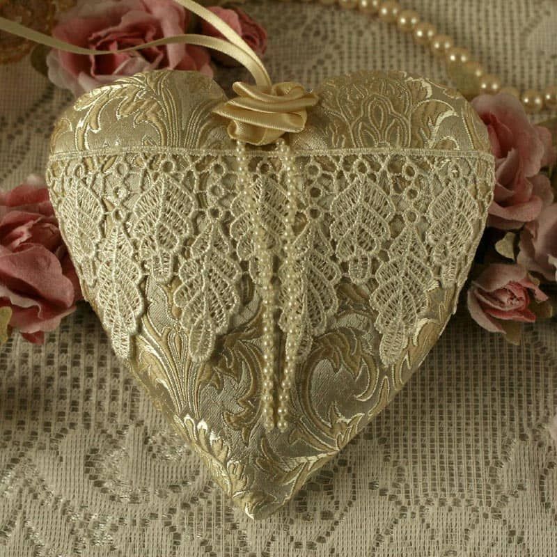 Decorative Heart in Cream with Guipure Lace.