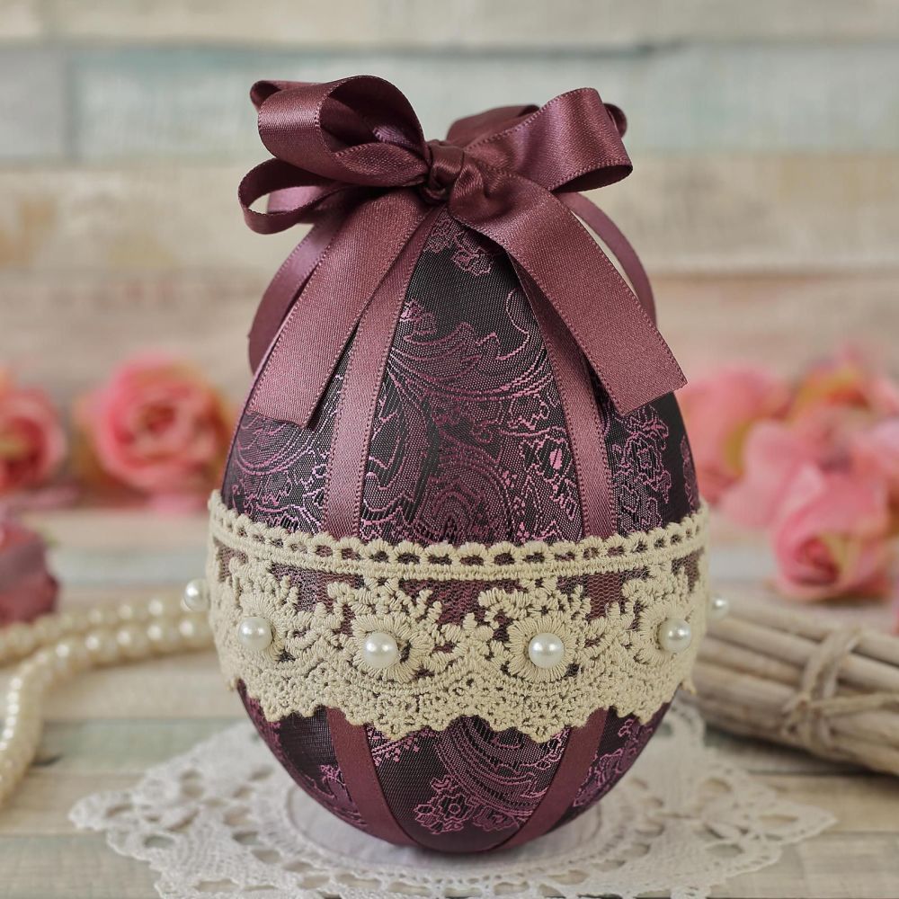 Purple Egg: Vintage Easter Egg