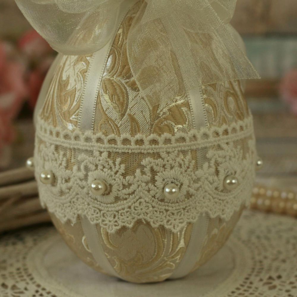 Easter Ornament: Vintage Easter Egg