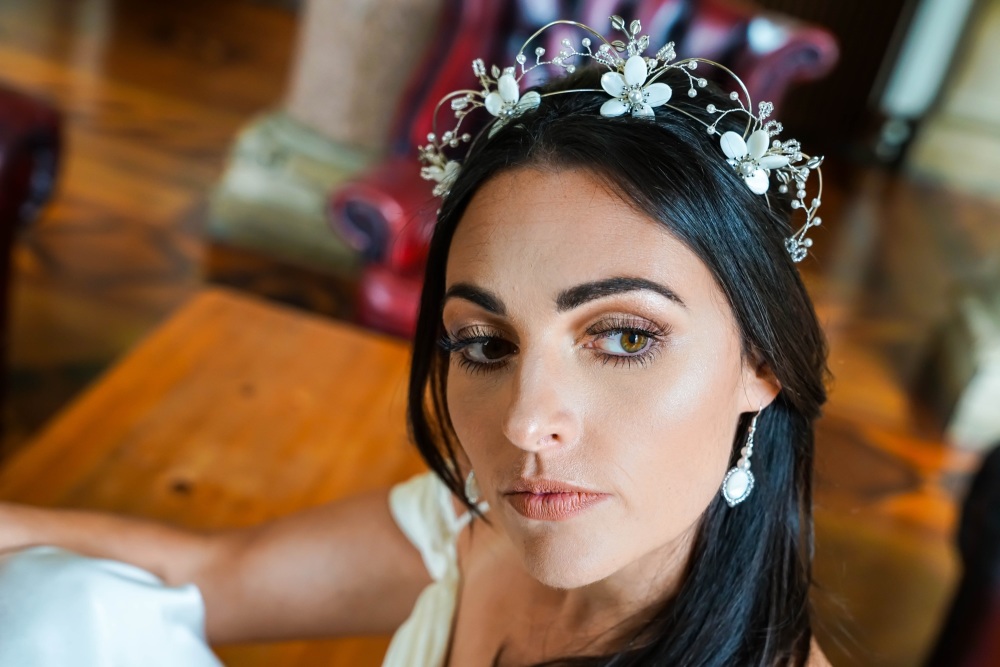 Retro styled vintage tiara - wedding headpiece.
