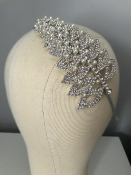 Crystal leaf headband.