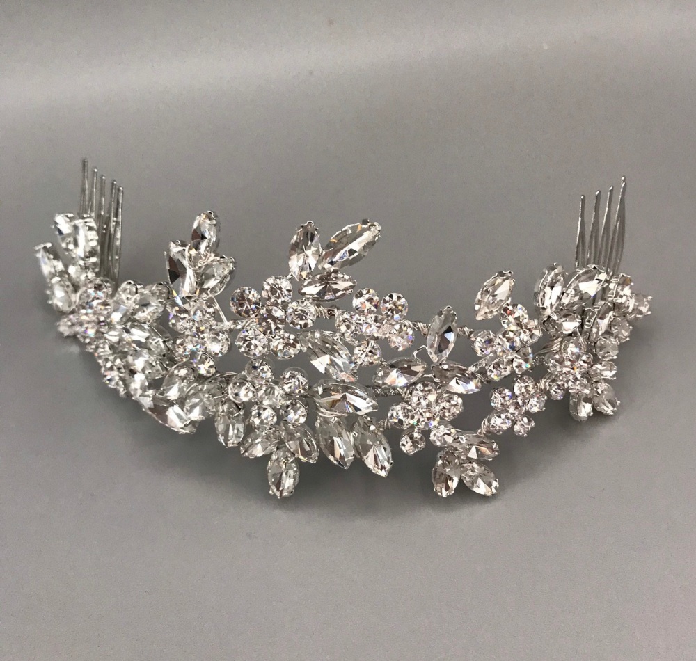 Empress Anne Back Comb Crystal.