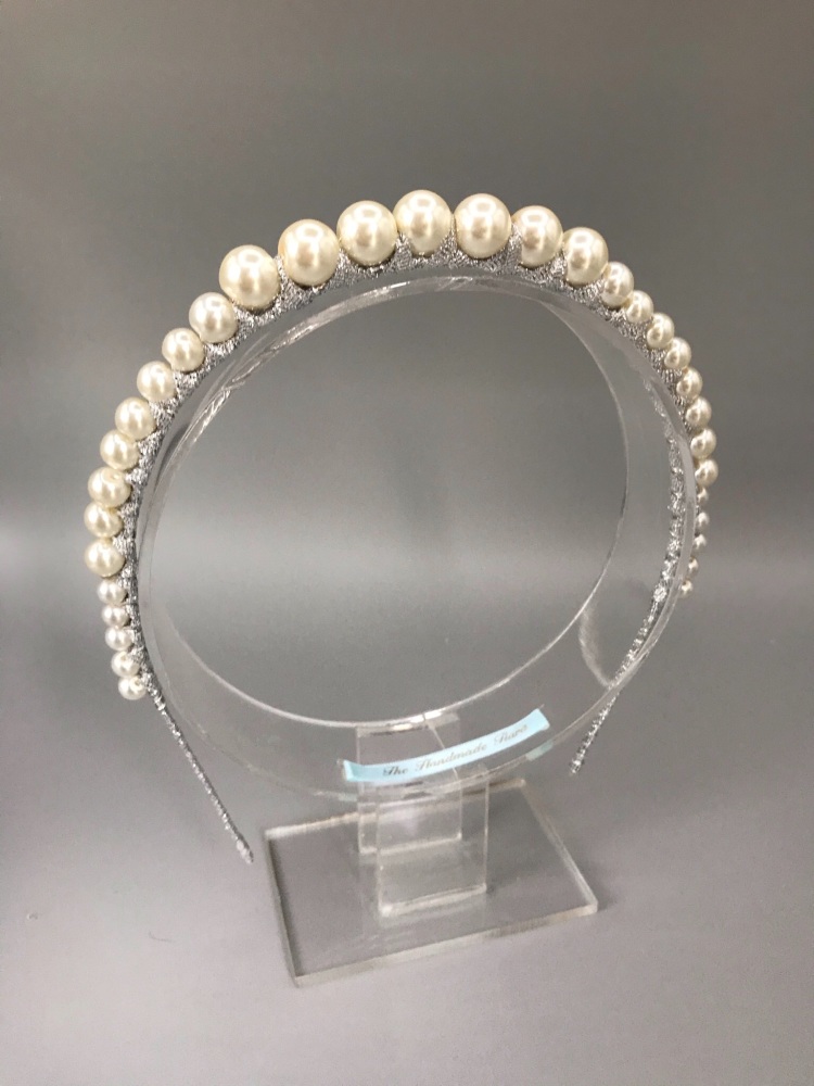 Chunky silver Pearl Headband.