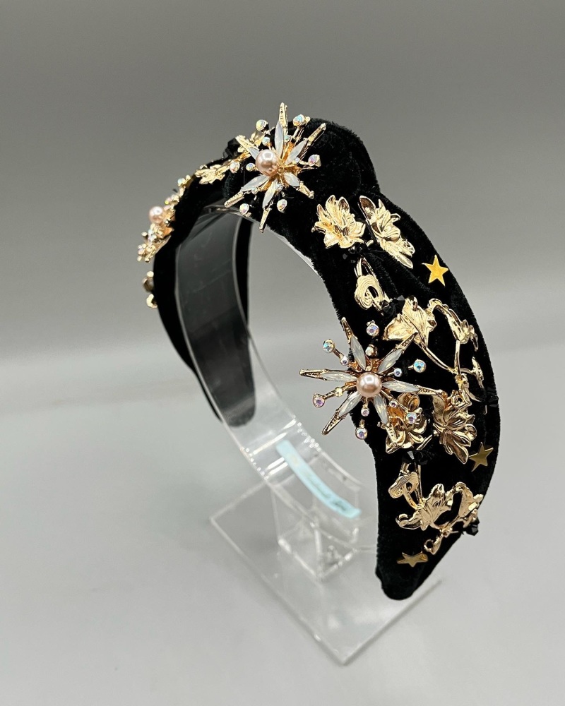 Black and Gold velvet star headpiece.