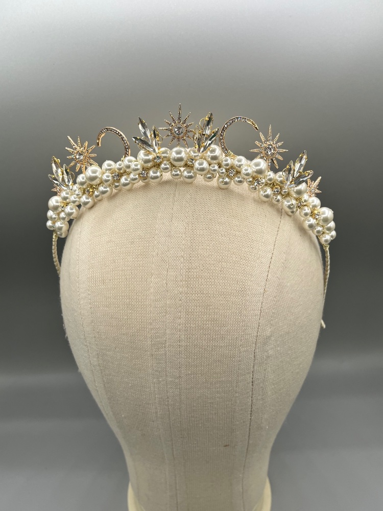 Gold Stars bridal tiara, halo crown.