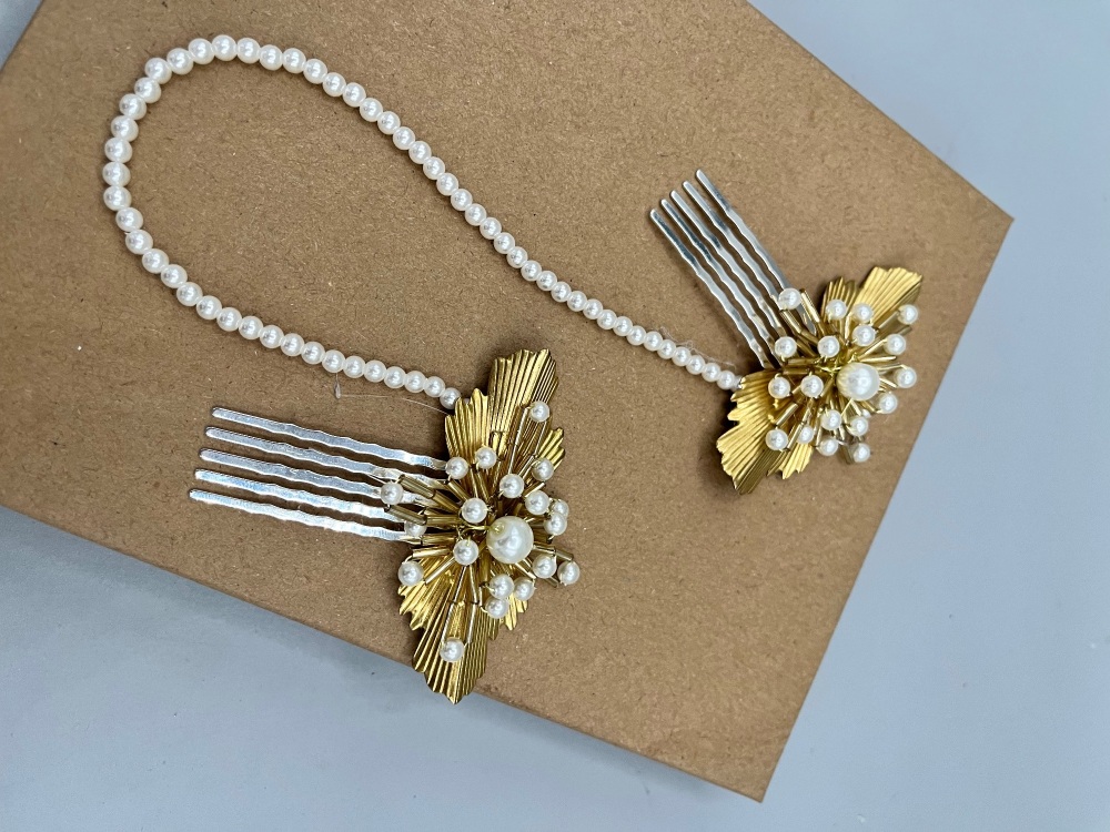 Golden Deco Hair Chain