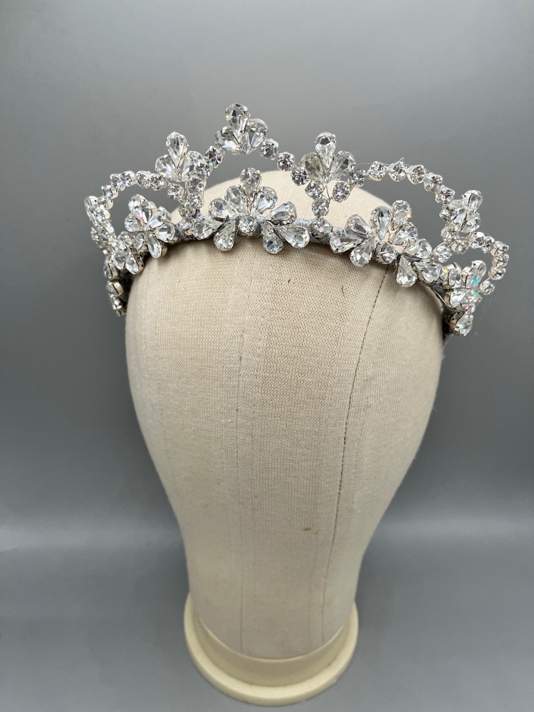 Silver Crystal Crown, Femme Beauty