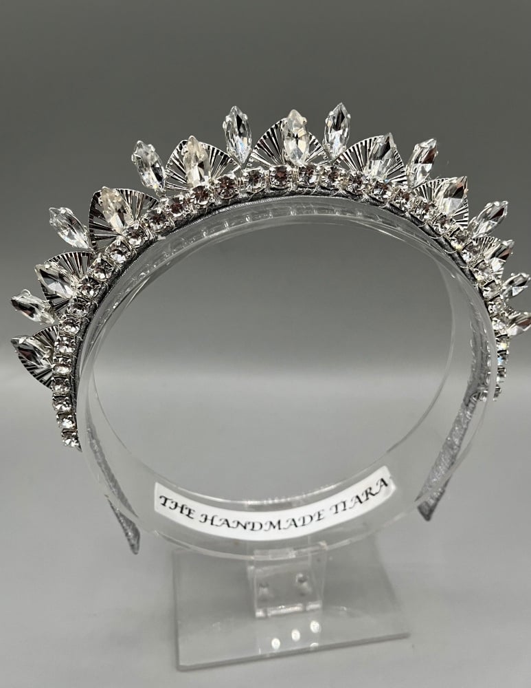 Silver Art Deco Regal tiara.