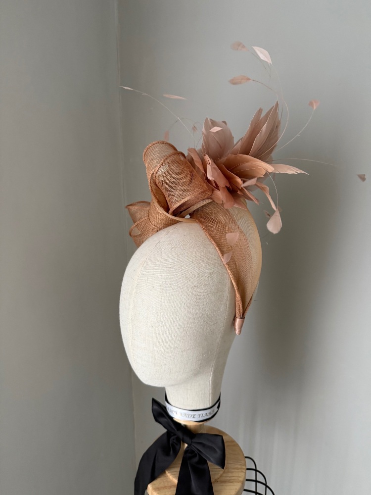 Toffee nude bow fascinator with feathers