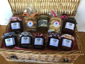 Ultimate Sweet Treats Hamper
