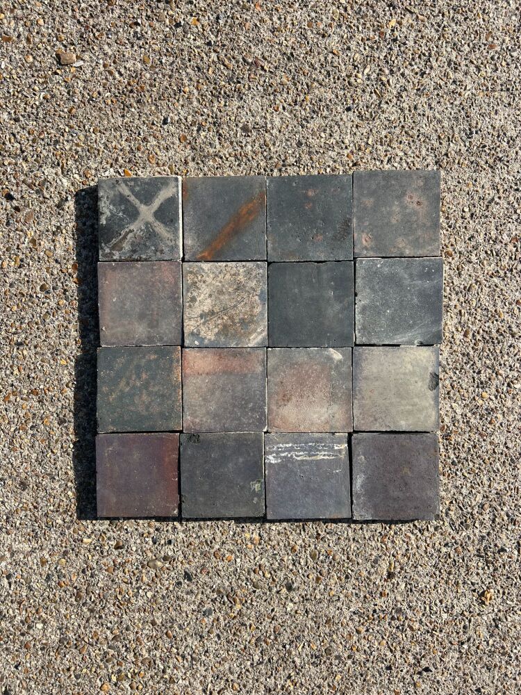 Reclaimed Black Quarry Tiles per tile