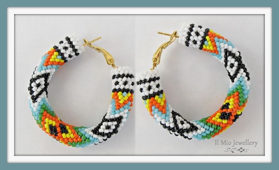 Coloured diamonds peytwist hoop earrings pattern