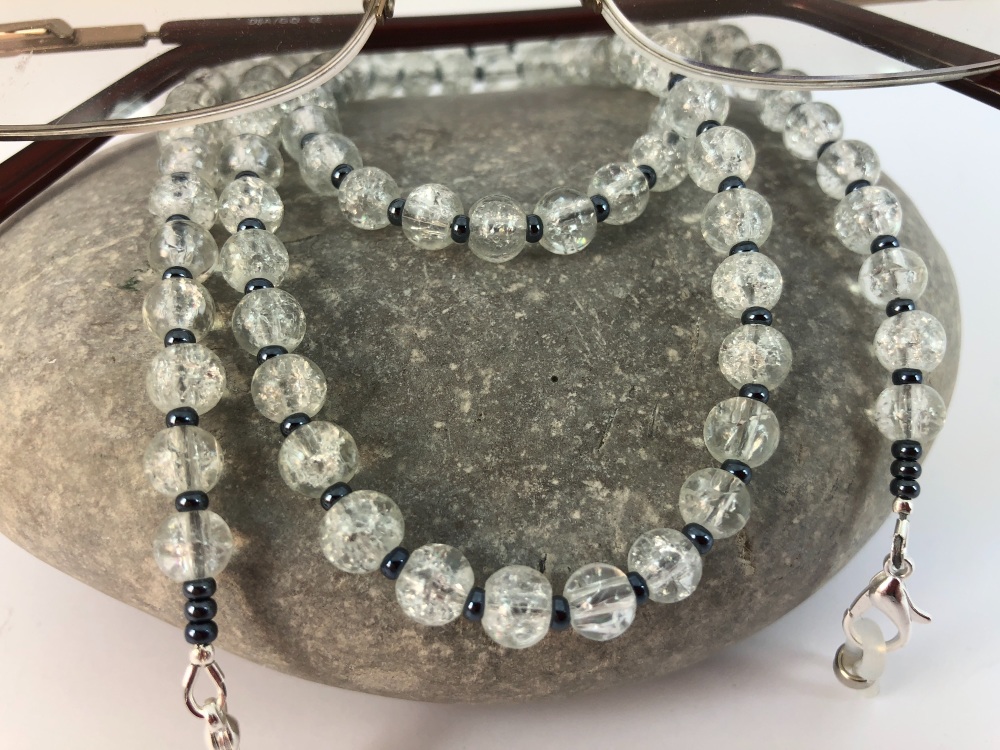Clear Crackle Bead Glasses Chain