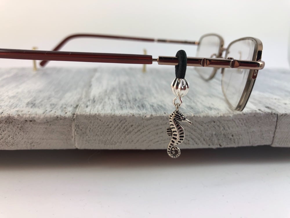Seahorse Glasses Charm