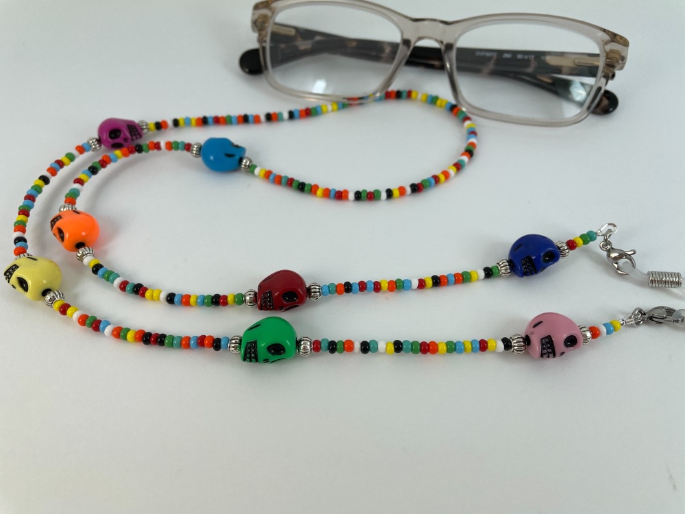 Multicoloured Skull Glasses Chain