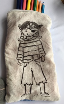 Girl Pirate pencil case 