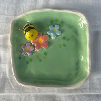 Bumble bee trinket dish