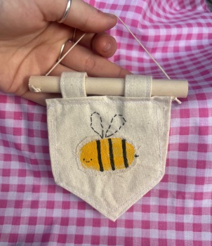 Bee Flag