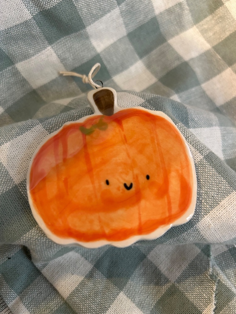 Pumpkin hanger