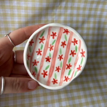 Striped floral dish