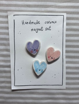 Smiley heart magnet set