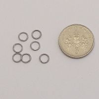 (JR 20)Stainless Steel Jump Rings - 4mm x 0.8mm (x200)