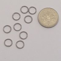 (JR 23)Stainless Steel Jump Rings - 7mm x 0.8mm (x 100)