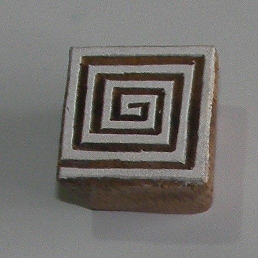 (G 32)Square Geo