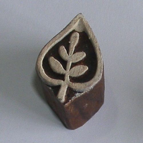 <!--081-->(L 81)Leaf Teardrop