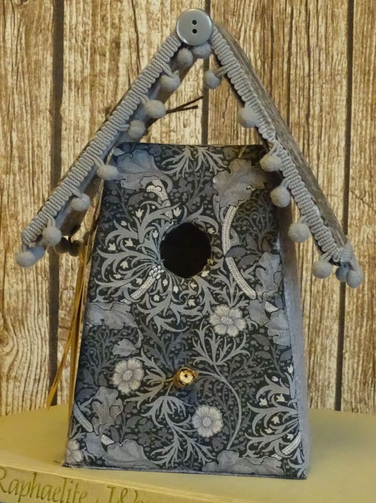 Little Birdhouse Grey