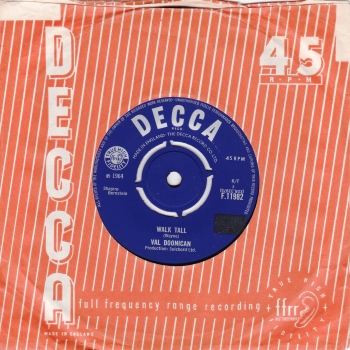 Val Doonican         Walk Tall      1964 Vinyl 7" Single   Pre-Used