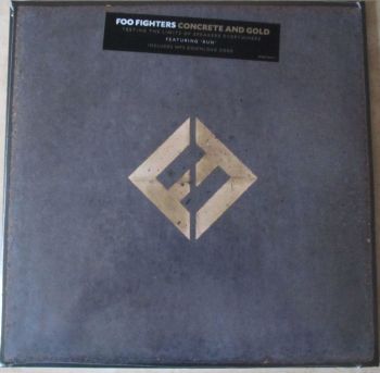 Foo Fighters Concrete and Gold 3 side Gatefold vinyl LP + MP3 code