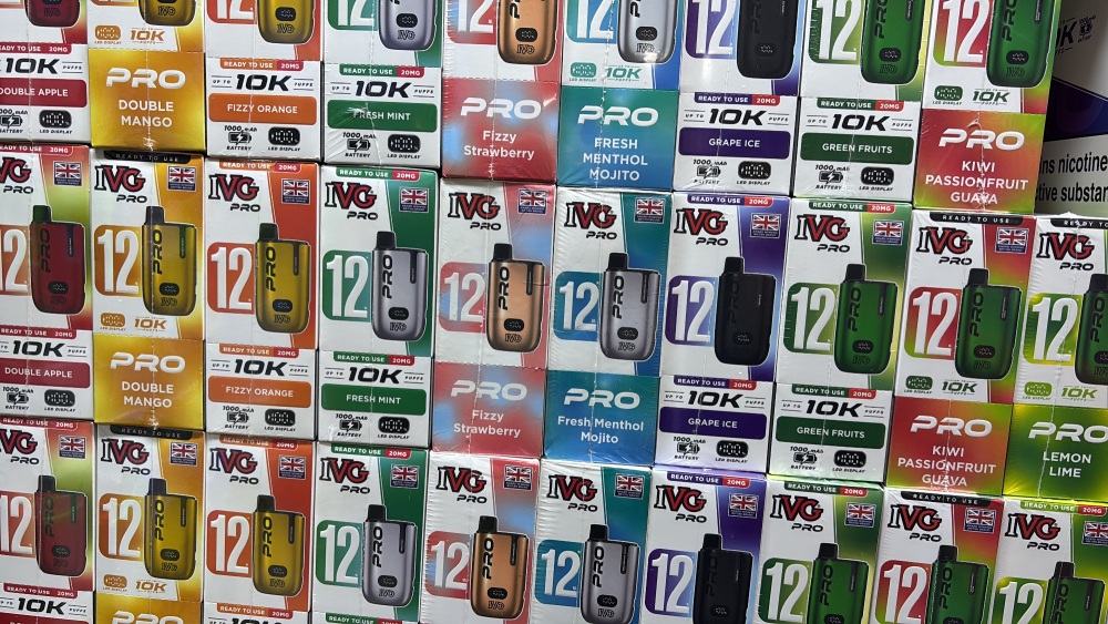IVG PRO 10000 PUFF VAPES READY TO USE WITH LED DISPLAY FROM UK Vape Device (5 pcs Full Box)