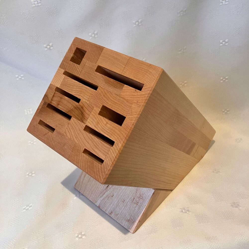 Kitchen Knife and Tool Block- Solid Maple 9 Slot