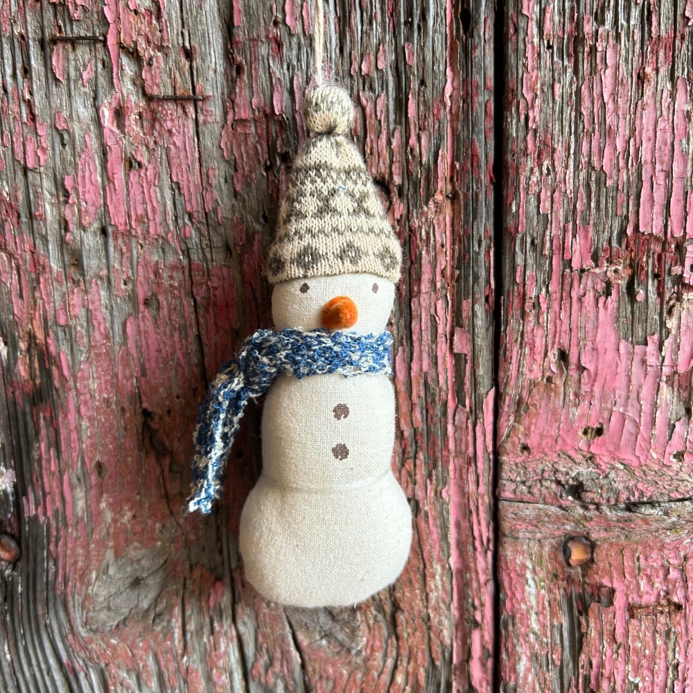 Maileg Linen Snowmen with Bobble Hat