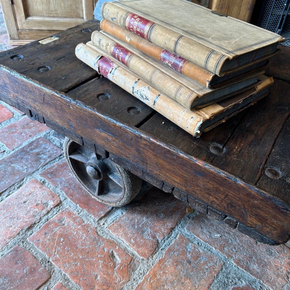 Fabulous  Vintage Slingsby Cart