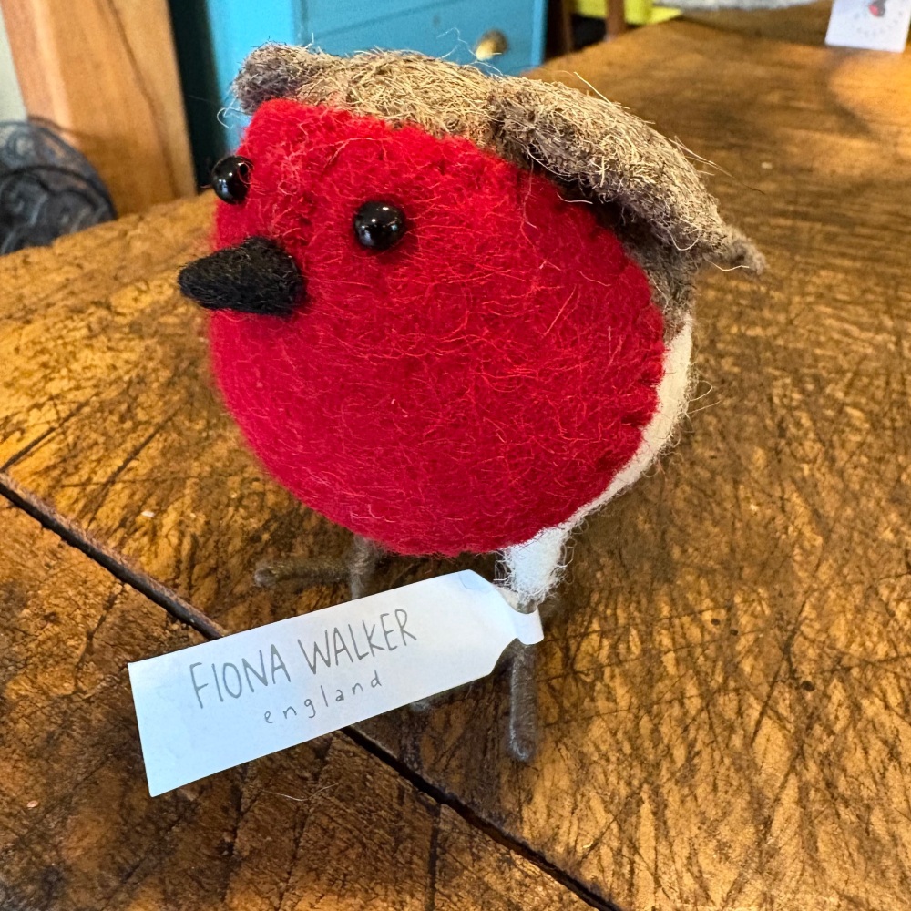 Fiona Walker England Small Standing Velvet Robin