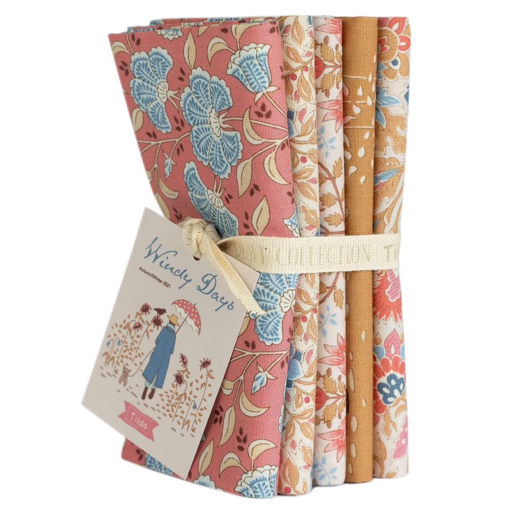 Tilda Windy Days Fat Quarter Bundle in Camel & Coral